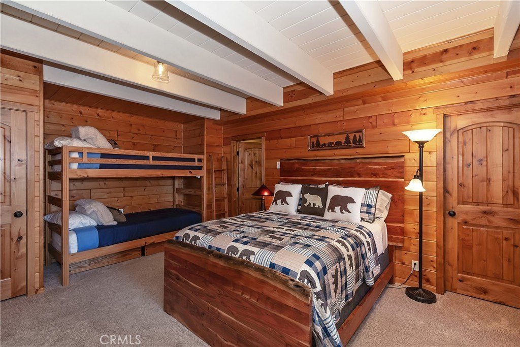 Lake Arrowhead, California, 92352, United States, 4 Bedrooms Bedrooms, ,4 BathroomsBathrooms,Residential,Forsale,2004864