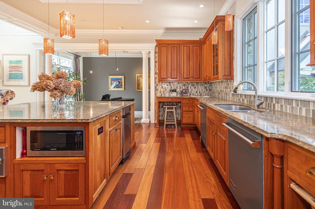 DOYLESTOWN, Pennsylvania, 18902, United States, 5 Bedrooms Bedrooms, ,4.5 BathroomsBathrooms,Residential,Forsale,2004188