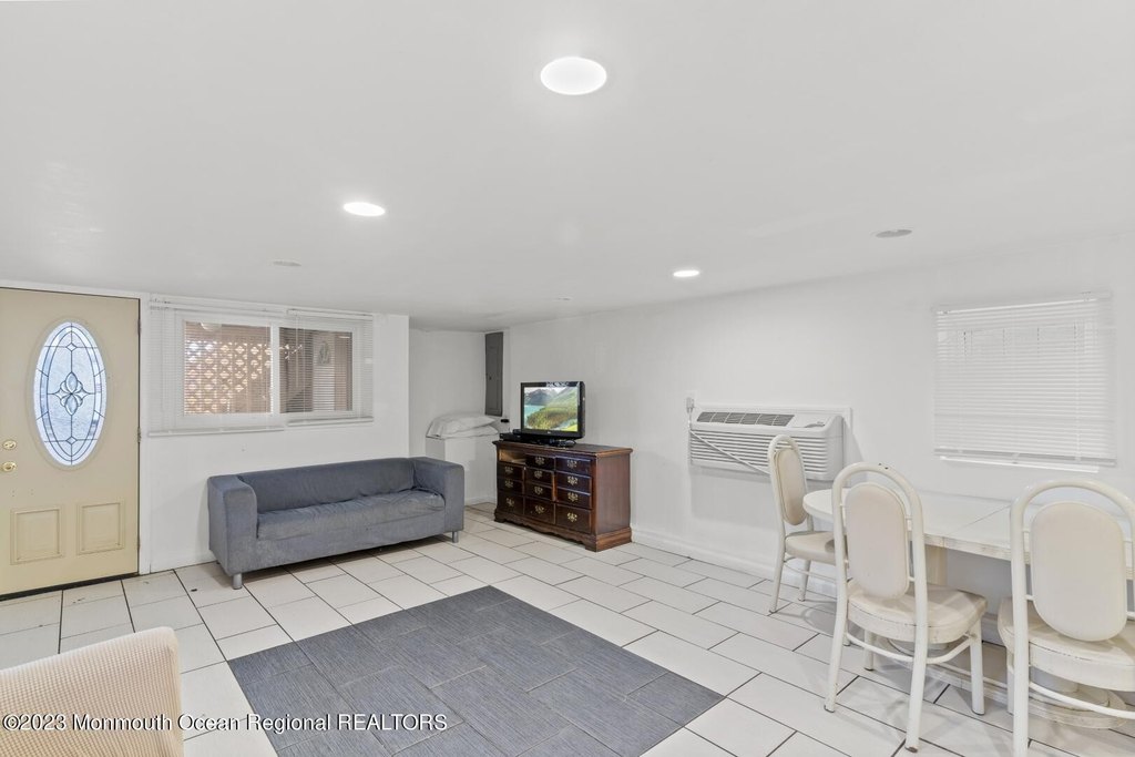 Seaside Heights, New Jersey, 08751, United States, 6 Bedrooms Bedrooms, ,3.5 BathroomsBathrooms,Residential,Forsale,2004848