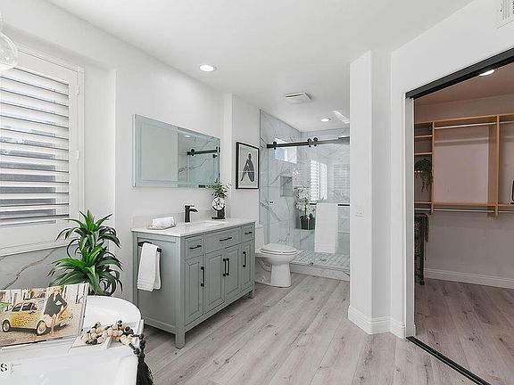 Camarillo, California, 93012, United States, 3 Bedrooms Bedrooms, ,3 BathroomsBathrooms,Residential,Forsale,2004528