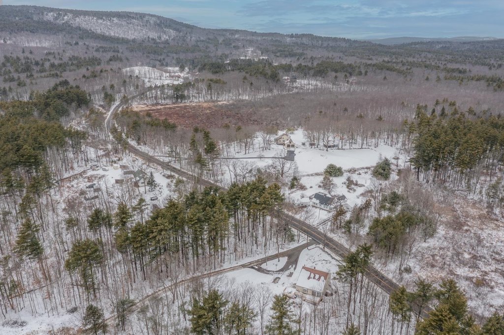 Strafford, New Hampshire, 03884, United States, 3 Bedrooms Bedrooms, ,1.5 BathroomsBathrooms,Residential,Forsale,2011248