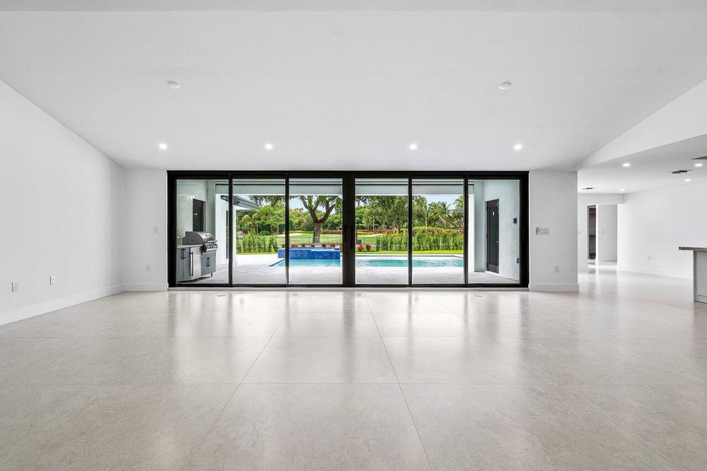 Delray Beach, Florida, 33445, United States, 4 Bedrooms Bedrooms, ,4.5 BathroomsBathrooms,Residential,Forsale,1952520