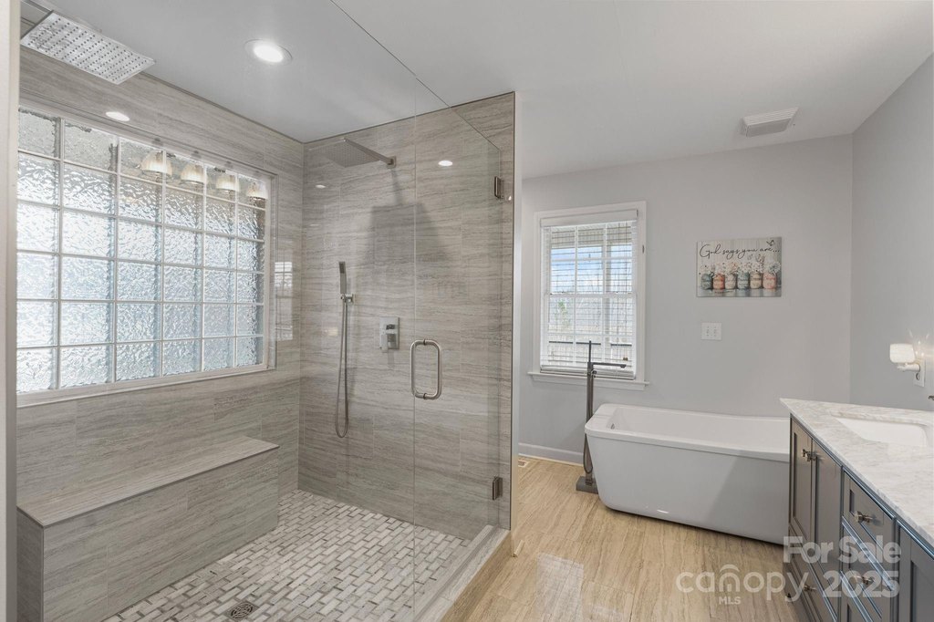 Granite Falls, North Carolina, 28630, United States, 4 Bedrooms Bedrooms, ,3.5 BathroomsBathrooms,Residential,Forsale,2007716