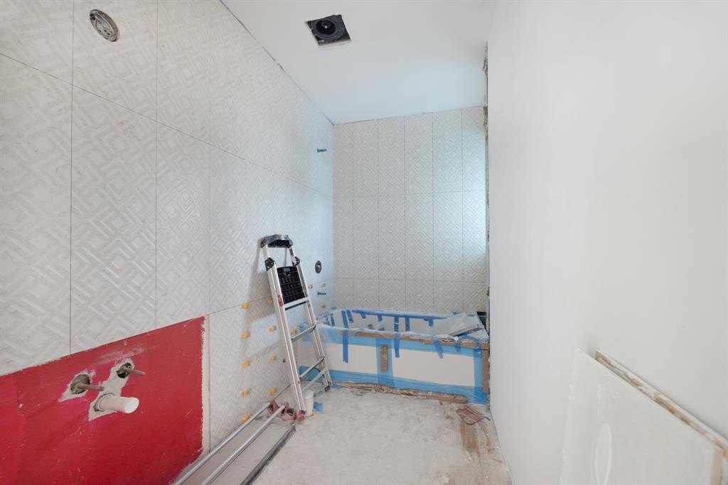 Fort Lauderdale, Florida, 33305, United States, 5 Bedrooms Bedrooms, ,5.5 BathroomsBathrooms,Residential,Forsale,1968285