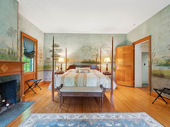 Orford, New Hampshire, 03777, United States, 6 Bedrooms Bedrooms, ,4 BathroomsBathrooms,Residential,Forsale,2004855