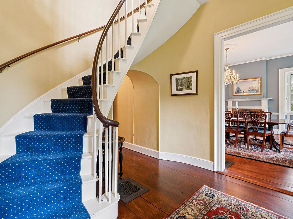 Orford, New Hampshire, 03777, United States, 6 Bedrooms Bedrooms, ,4 BathroomsBathrooms,Residential,Forsale,2004855