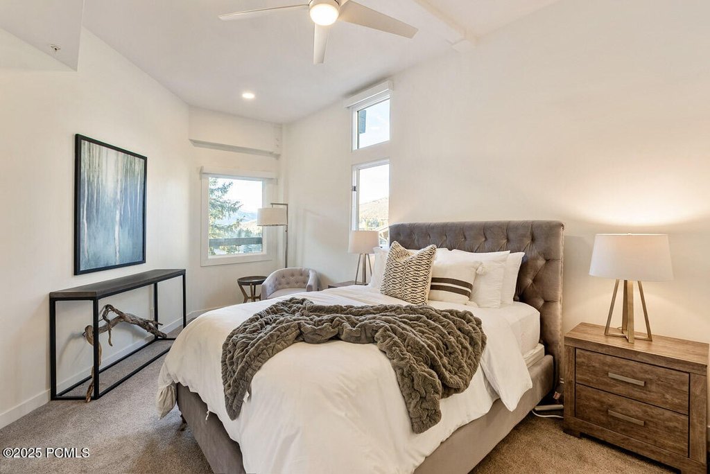 Park City, Utah, 84060, United States, 2 Bedrooms Bedrooms, ,2.5 BathroomsBathrooms,Residential,Forsale,2004734