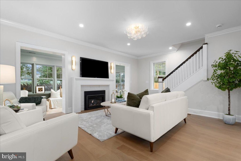 NEW HOPE, Pennsylvania, 18938, United States, 3 Bedrooms Bedrooms, ,2.5 BathroomsBathrooms,Residential,Forsale,2009513