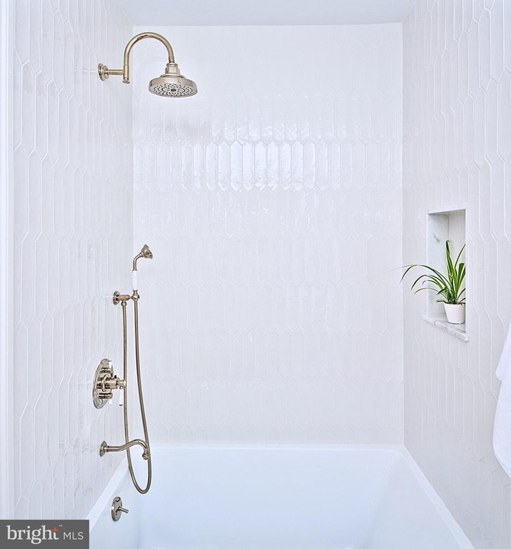 NEW HOPE, Pennsylvania, 18938, United States, 3 Bedrooms Bedrooms, ,2.5 BathroomsBathrooms,Residential,Forsale,2009513