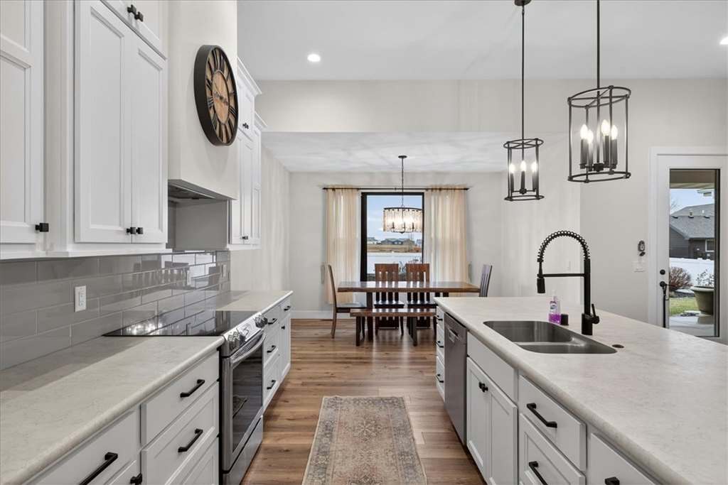 Billings, Montana, 59105, United States, 4 Bedrooms Bedrooms, ,2.5 BathroomsBathrooms,Residential,Forsale,2009206