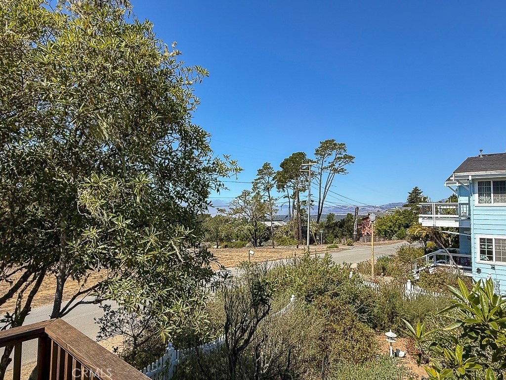 Cambria, California, 93428, United States, 3 Bedrooms Bedrooms, ,2.5 BathroomsBathrooms,Residential,Forsale,1967192