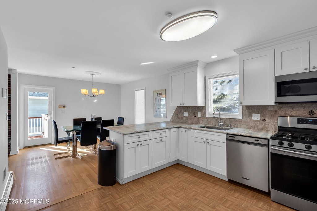 Seaside Park, New Jersey, 08752, United States, 6 Bedrooms Bedrooms, ,4 BathroomsBathrooms,Residential,Forsale,2008939