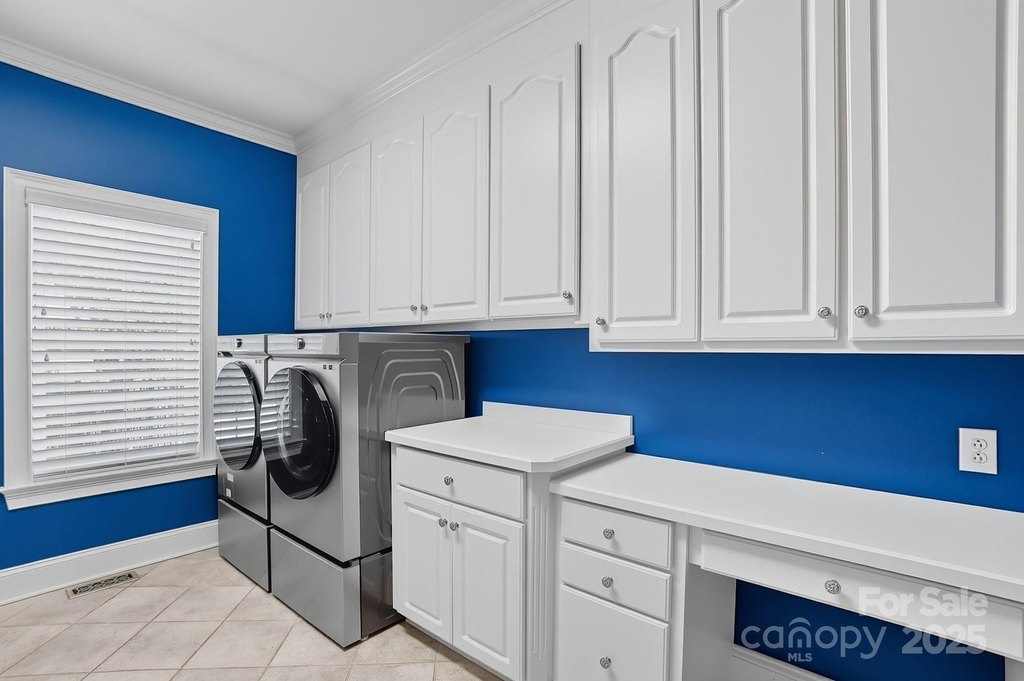 Belmont, North Carolina, 28012, United States, 3 Bedrooms Bedrooms, ,3.5 BathroomsBathrooms,Residential,Forsale,1985974