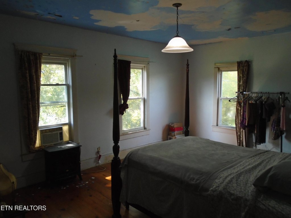 Friendsville, Tennessee, 37737, United States, 3 Bedrooms Bedrooms, ,2 BathroomsBathrooms,Residential,Forsale,1973588