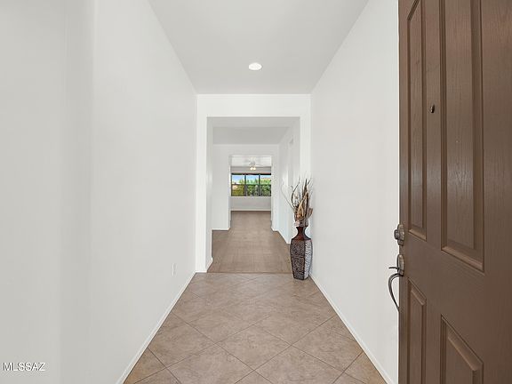 Oro Valley, Arizona, 85742, United States, 4 Bedrooms Bedrooms, ,3 BathroomsBathrooms,Residential,Forsale,1963530