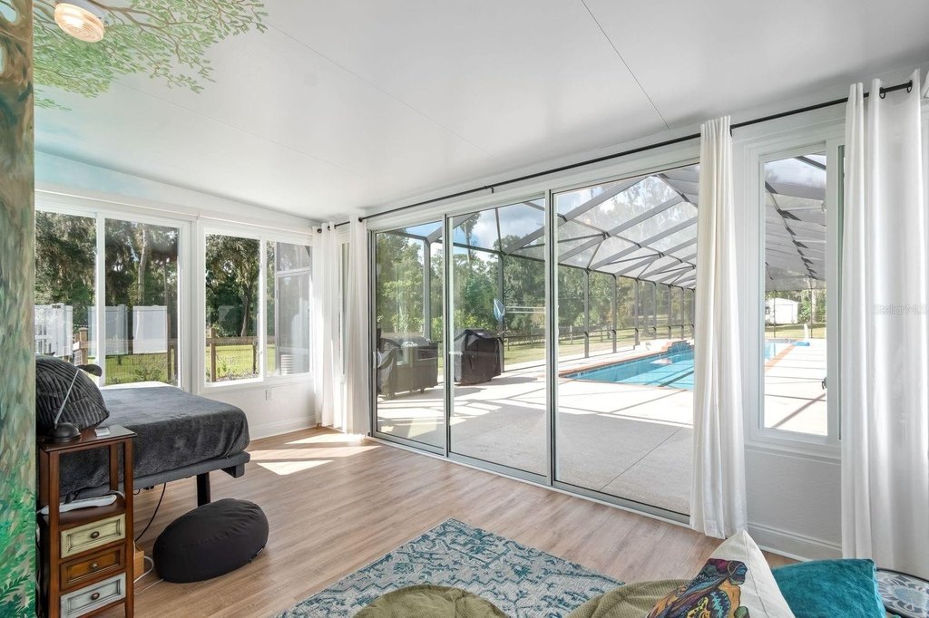 REDDICK, Florida, 32686, United States, 4 Bedrooms Bedrooms, ,4 BathroomsBathrooms,Residential,Forsale,1969786