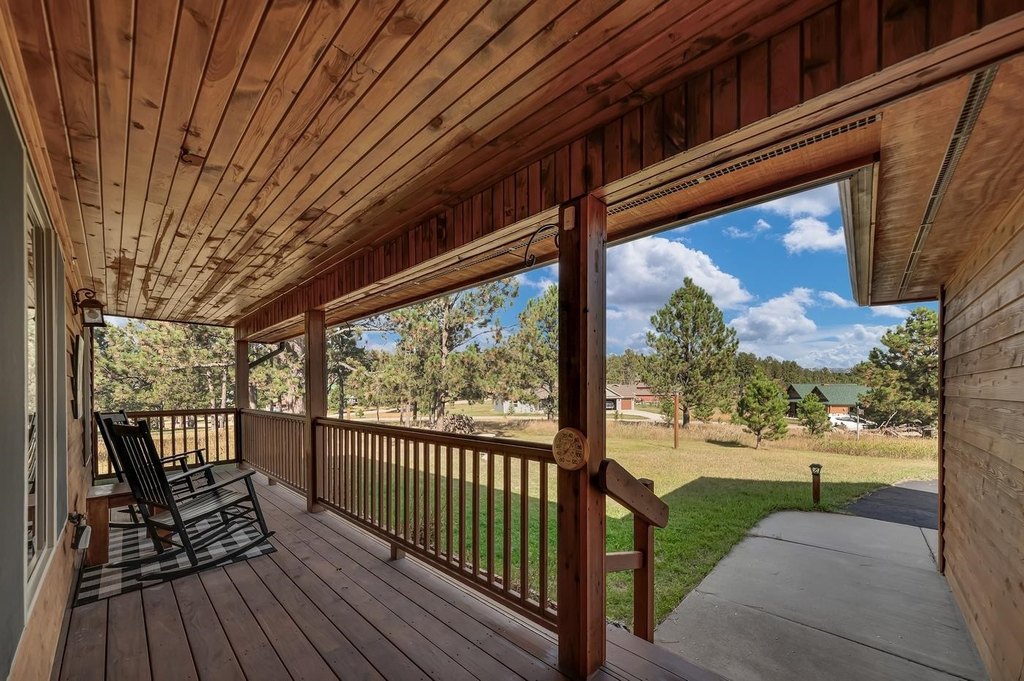 Custer, South Dakota, 57730, United States, 3 Bedrooms Bedrooms, ,2 BathroomsBathrooms,Residential,Forsale,1962258