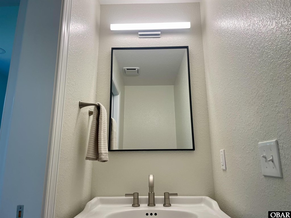 Manteo, North Carolina, 27954, United States, 3 Bedrooms Bedrooms, ,2.5 BathroomsBathrooms,Residential,Forsale,2008062