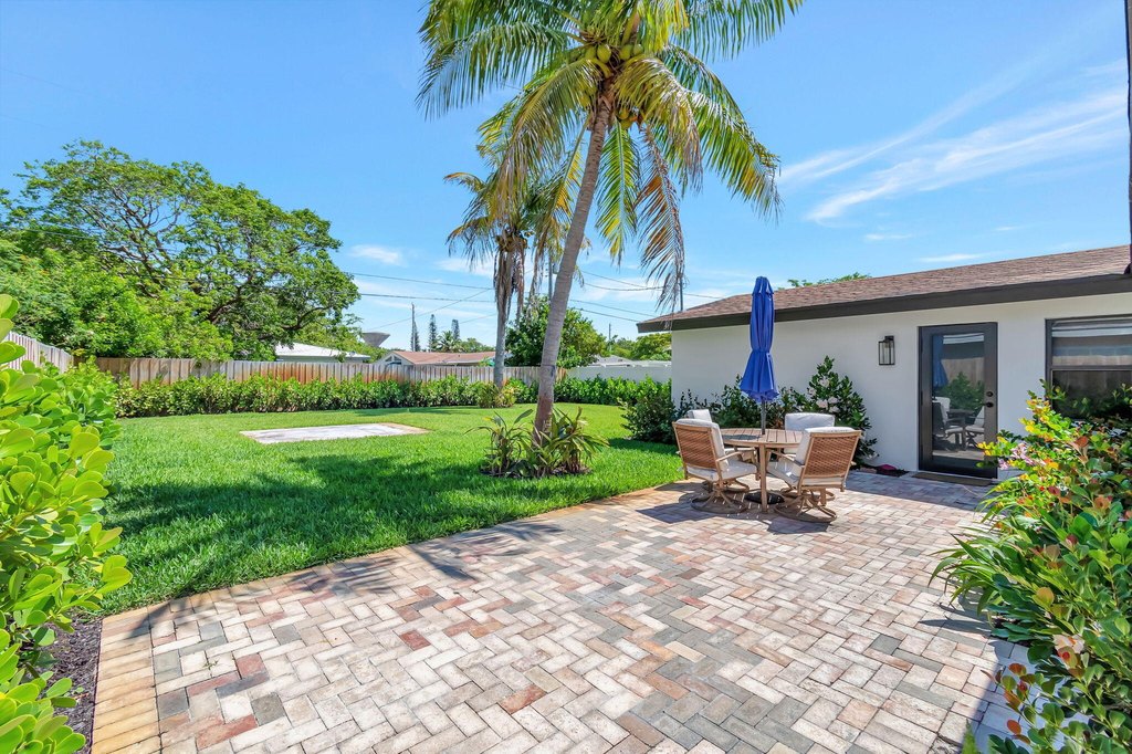 Boynton Beach, Florida, 33435, United States, 5 Bedrooms Bedrooms, ,3 BathroomsBathrooms,Residential,Forsale,1969906