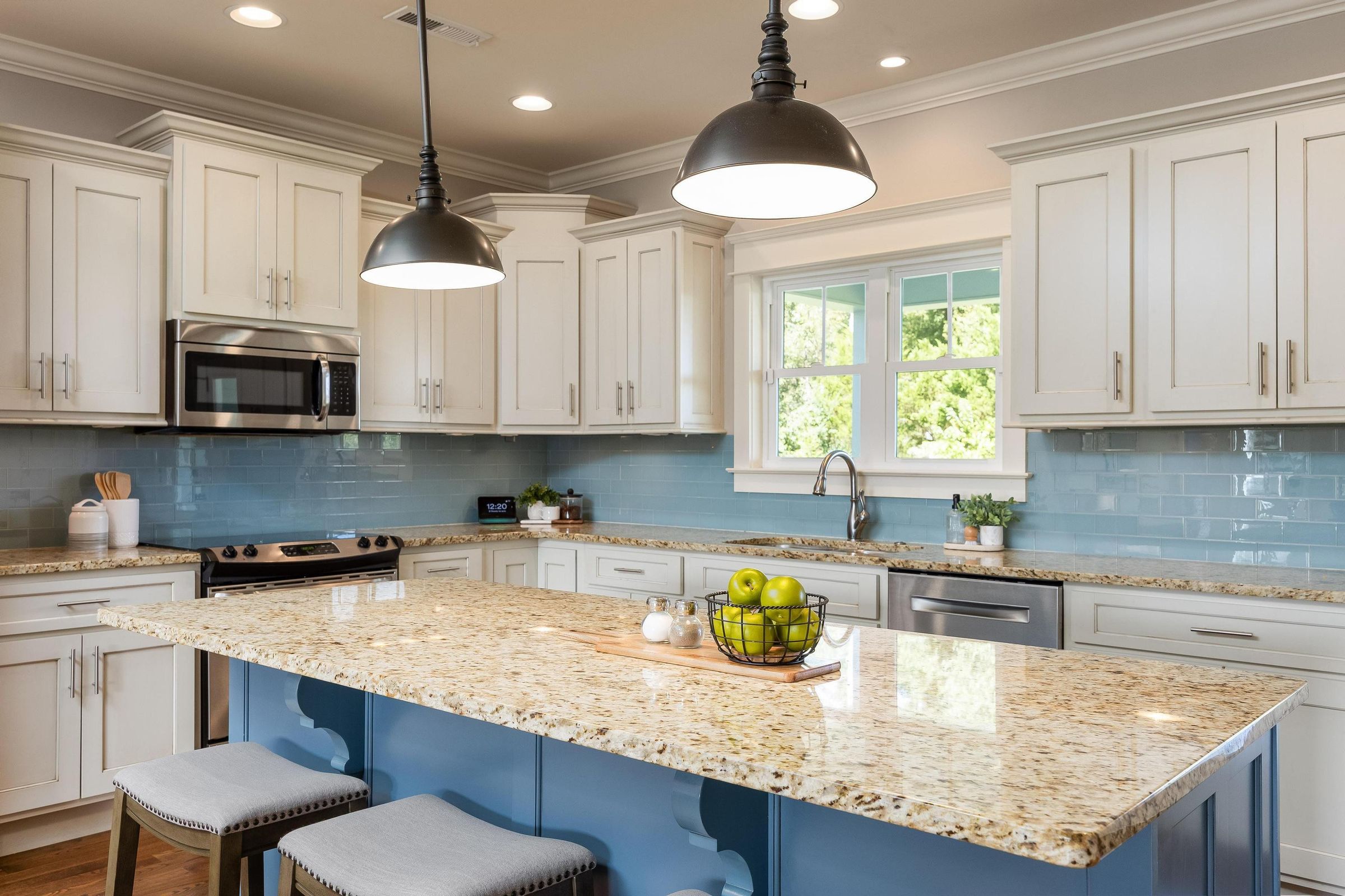 Apison, Tennessee, 37302, United States, 3 Bedrooms Bedrooms, ,2 BathroomsBathrooms,Residential,Forsale,1963587