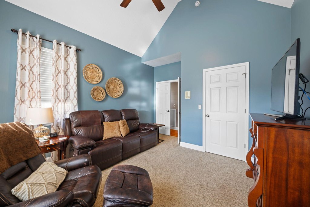 Soddy Daisy, Tennessee, 37379, United States, 4 Bedrooms Bedrooms, ,2.5 BathroomsBathrooms,Residential,Forsale,2004170