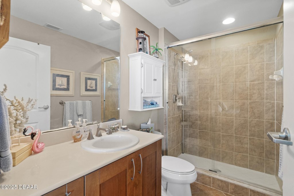 Daytona Beach Shores, Florida, 32118, United States, 2 Bedrooms Bedrooms, ,2.5 BathroomsBathrooms,Residential,Forsale,1964585