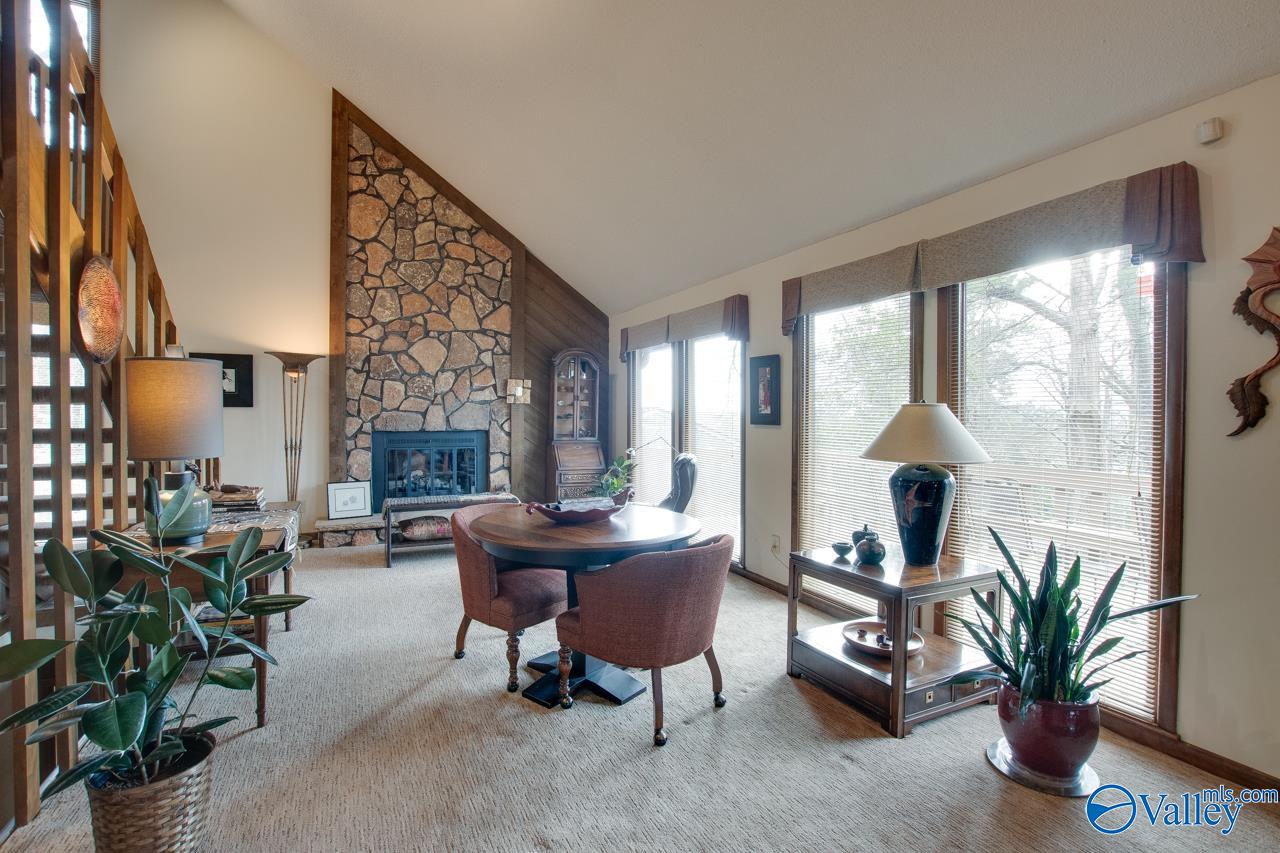 Huntsville, Alabama, 35802, United States, 4 Bedrooms Bedrooms, ,2.5 BathroomsBathrooms,Residential,Forsale,2007682