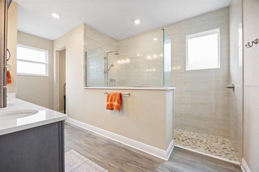 OCALA, Florida, 34481, United States, 3 Bedrooms Bedrooms, ,3 BathroomsBathrooms,Residential,Forsale,1969785