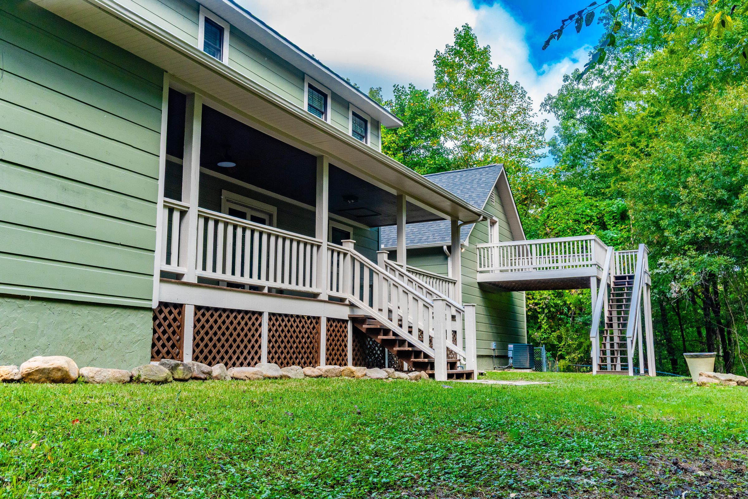 Flintstone, Georgia, 30725, United States, 5 Bedrooms Bedrooms, ,3 BathroomsBathrooms,Residential,Forsale,1963596