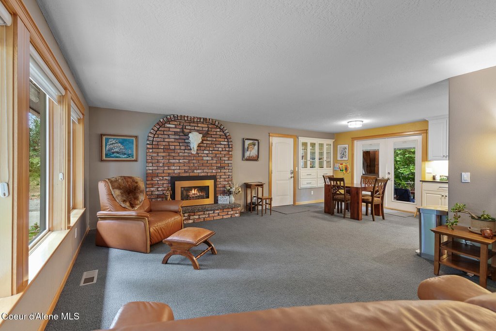 Coeur d'Alene, Idaho, 83815, United States, 3 Bedrooms Bedrooms, ,3 BathroomsBathrooms,Residential,Forsale,1984584