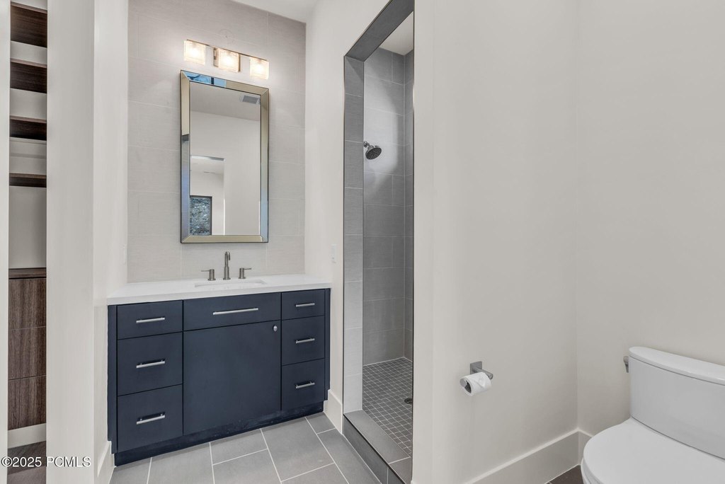 Kamas, Utah, 84036, United States, 4 Bedrooms Bedrooms, ,4.5 BathroomsBathrooms,Residential,Forsale,1994170