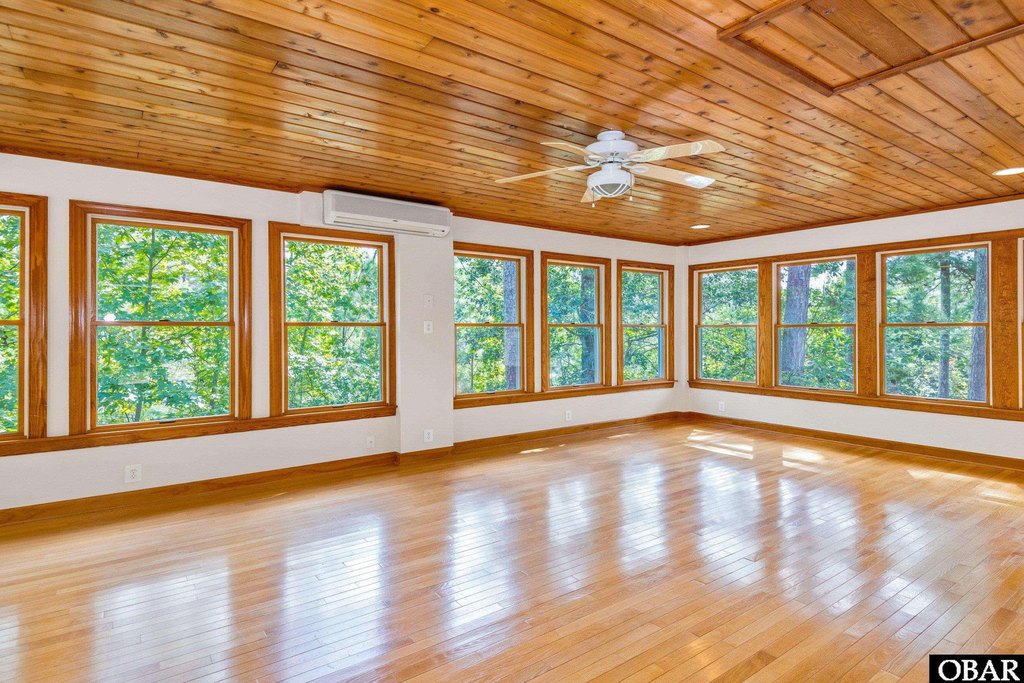 Kill Devil Hills, North Carolina, 27948, United States, 3 Bedrooms Bedrooms, ,3 BathroomsBathrooms,Residential,Forsale,1993772