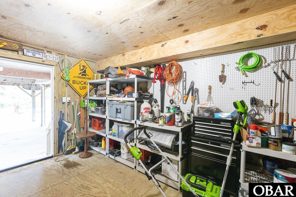 Corolla, North Carolina, 27927, United States, 3 Bedrooms Bedrooms, ,2 BathroomsBathrooms,Residential,Forsale,1993768