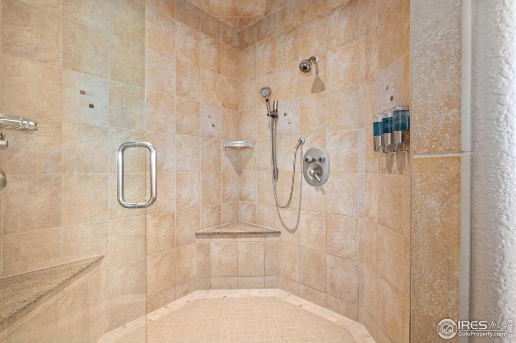 Severance, Colorado, 80610, United States, 5 Bedrooms Bedrooms, ,3.5 BathroomsBathrooms,Residential,Forsale,1967206