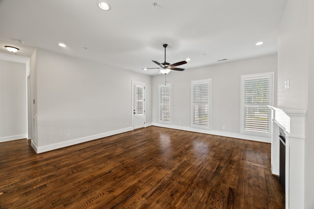 Cookeville, Tennessee, 38501, United States, 3 Bedrooms Bedrooms, ,3 BathroomsBathrooms,Residential,Forsale,1968519