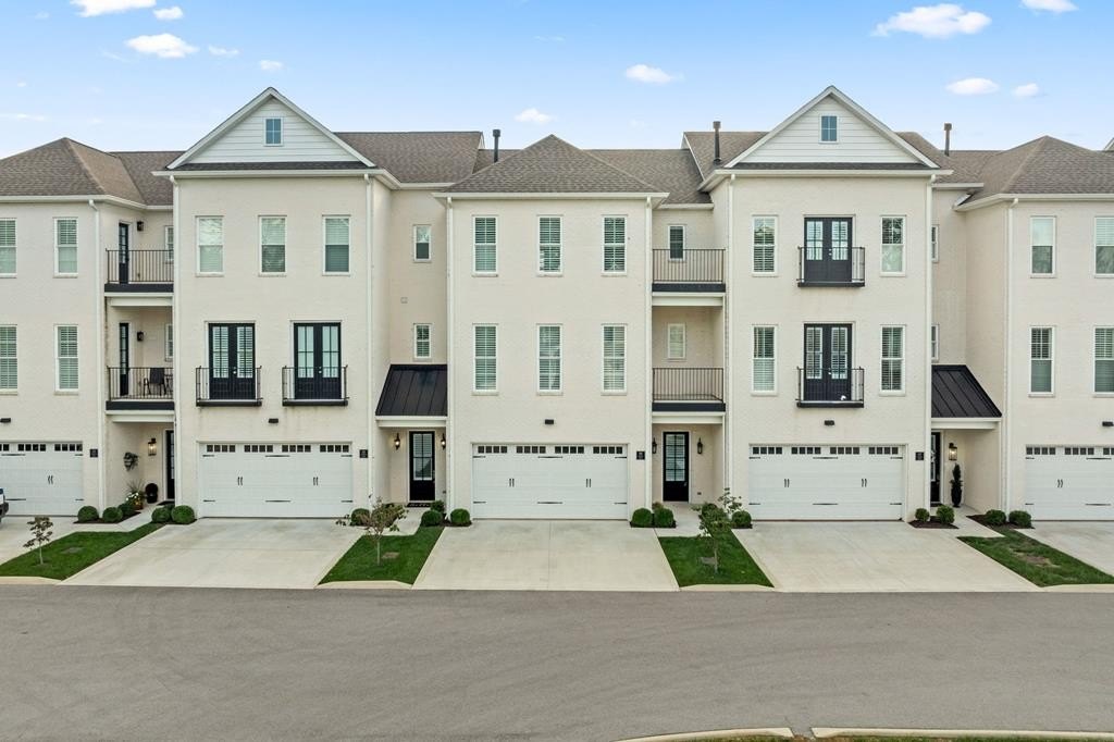 Cookeville, Tennessee, 38501, United States, 3 Bedrooms Bedrooms, ,3 BathroomsBathrooms,Residential,Forsale,1968519