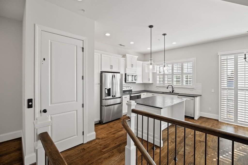 Cookeville, Tennessee, 38501, United States, 3 Bedrooms Bedrooms, ,3 BathroomsBathrooms,Residential,Forsale,1968519