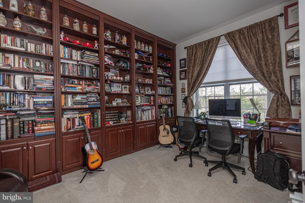 IVYLAND, Pennsylvania, 18974, United States, 5 Bedrooms Bedrooms, ,4.5 BathroomsBathrooms,Residential,Forsale,2004186