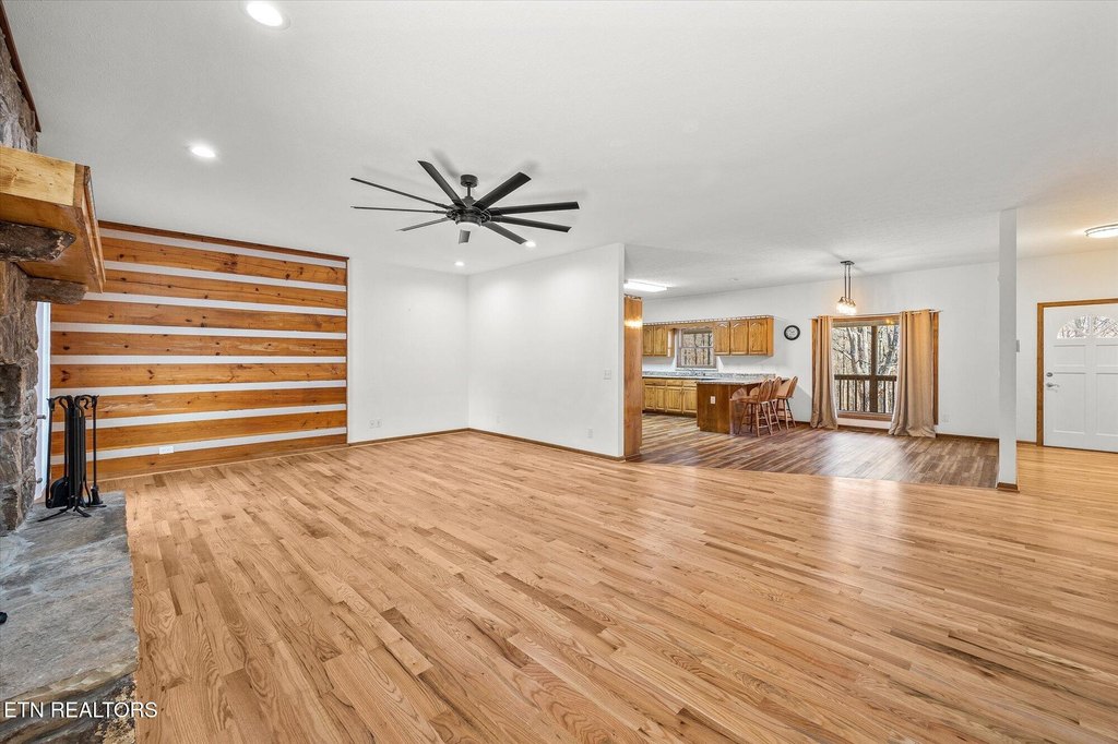 Cookeville, Tennessee, 38506, United States, 3 Bedrooms Bedrooms, ,2 BathroomsBathrooms,Residential,Forsale,2009452