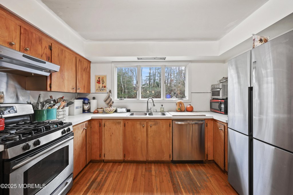 Island Heights, New Jersey, 08732, United States, 3 Bedrooms Bedrooms, ,2.5 BathroomsBathrooms,Residential,Forsale,2008948