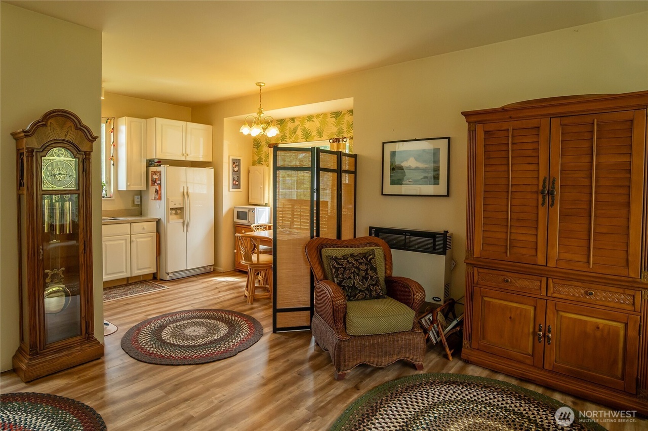 Lopez Island, Washington, 98261, United States, 2 Bedrooms Bedrooms, ,3 BathroomsBathrooms,Residential,Forsale,1965875