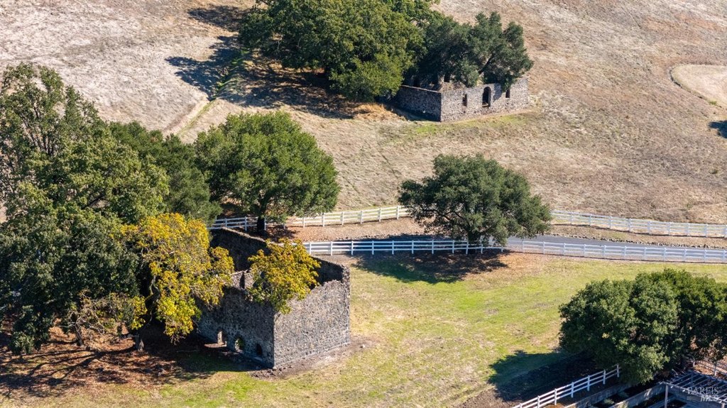 Santa Rosa, California, 95403, United States, 4 Bedrooms Bedrooms, ,6 BathroomsBathrooms,Residential,Forsale,1985918