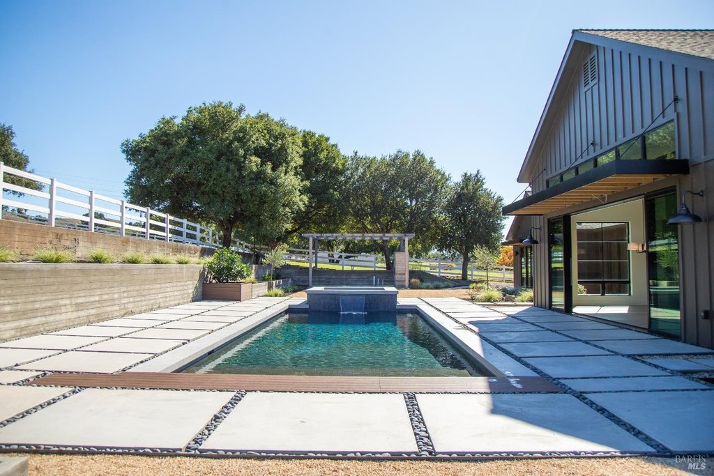 Santa Rosa, California, 95403, United States, 4 Bedrooms Bedrooms, ,6 BathroomsBathrooms,Residential,Forsale,1985918