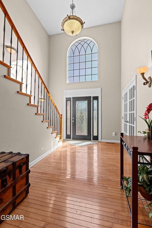 Baneberry, Tennessee, 37890, United States, 3 Bedrooms Bedrooms, ,2.5 BathroomsBathrooms,Residential,Forsale,1999467