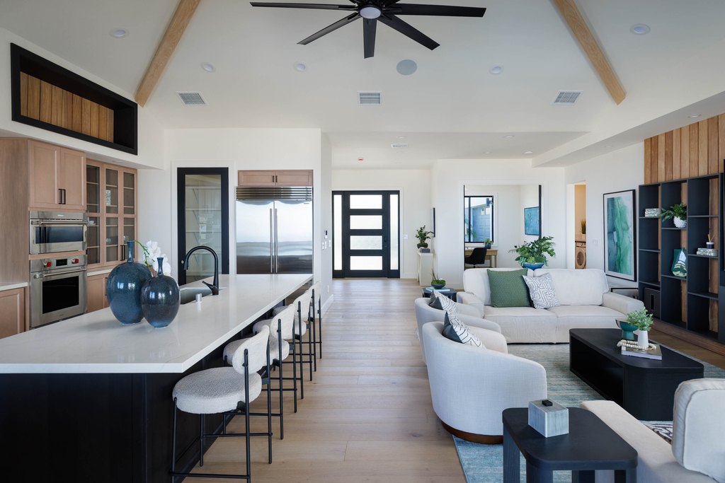 Kamuela, Hawaii, 96743, United States, 4 Bedrooms Bedrooms, ,4 BathroomsBathrooms,Residential,Forsale,1989825