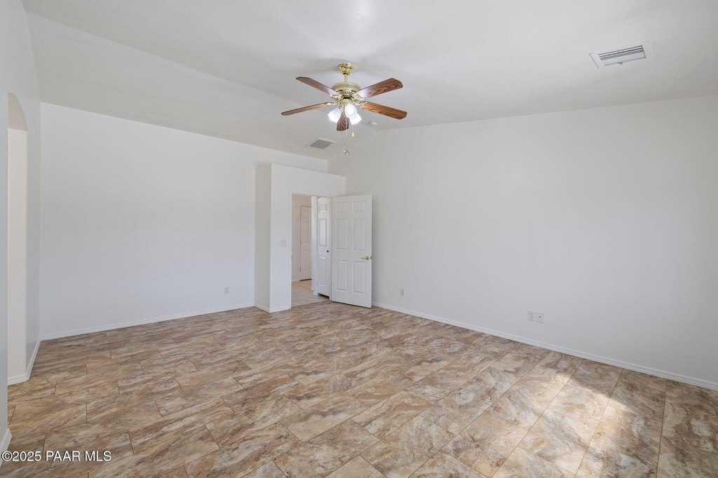 Chino Valley, Arizona, 86323, United States, 3 Bedrooms Bedrooms, ,2 BathroomsBathrooms,Residential,Forsale,1994067