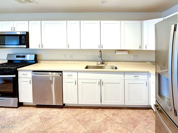 Tucson, Arizona, 85716, United States, 3 Bedrooms Bedrooms, ,2 BathroomsBathrooms,Residential,Forsale,1963538