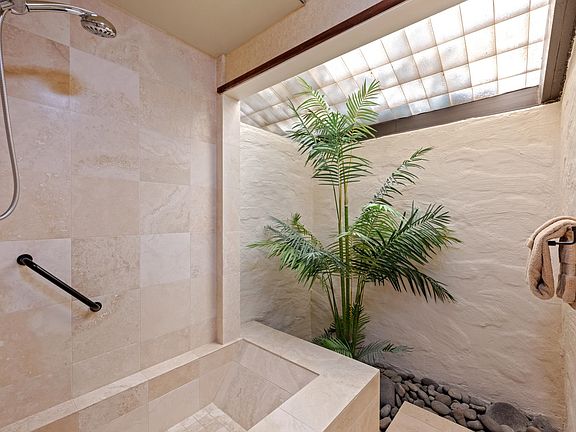 Lahaina, Hawaii, 96761, United States, 3 Bedrooms Bedrooms, ,2 BathroomsBathrooms,Residential,Forsale,1963539