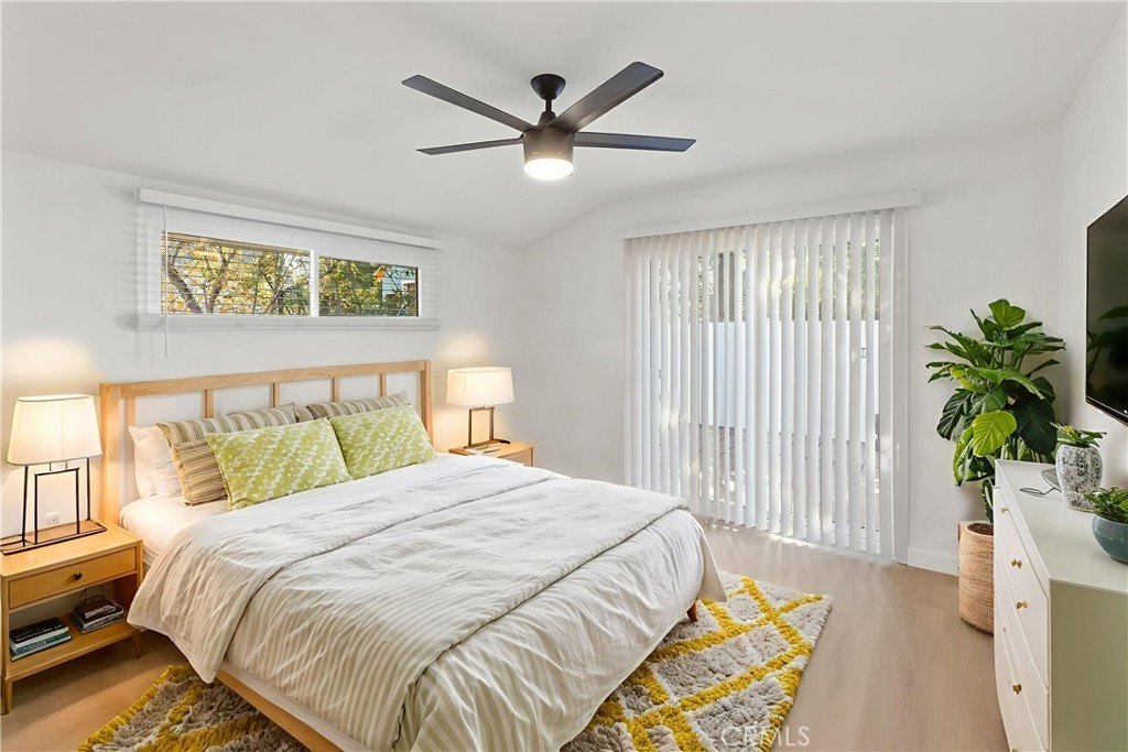 Yucaipa, California, 92399, United States, 2 Bedrooms Bedrooms, ,1 BathroomBathrooms,Residential,Forsale,1992755