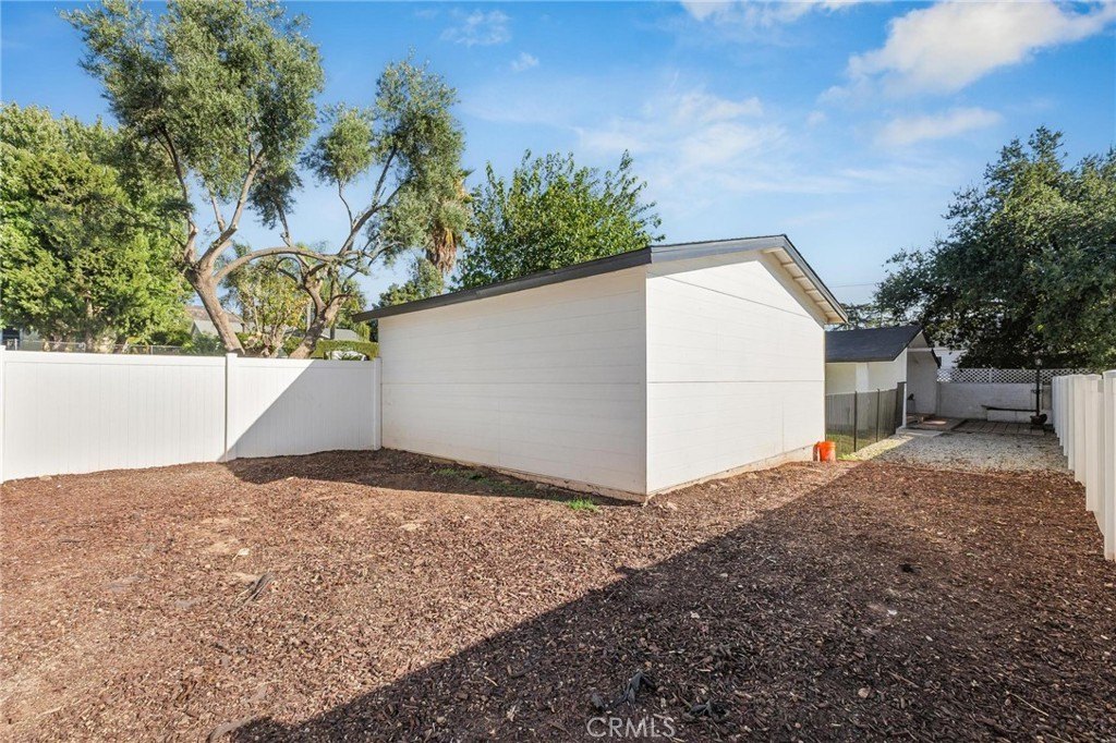 Yucaipa, California, 92399, United States, 2 Bedrooms Bedrooms, ,1 BathroomBathrooms,Residential,Forsale,1992755